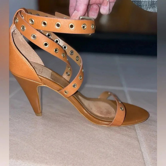 ISOLA DAMAR BROWN HEELED SANDAL WRAP AROUND STRAPS WITH GROMMET DETAIL SIZE 7.5 - Picture 14 of 15